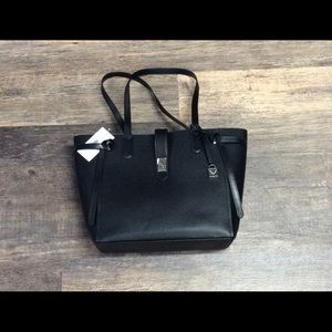 NWT MICHAEL KORS Cassie Large Pebbled Leather Tote